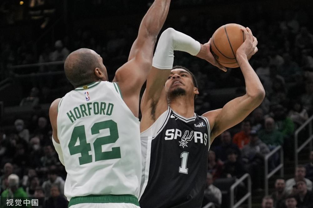 击时显得孤 击时显得孤