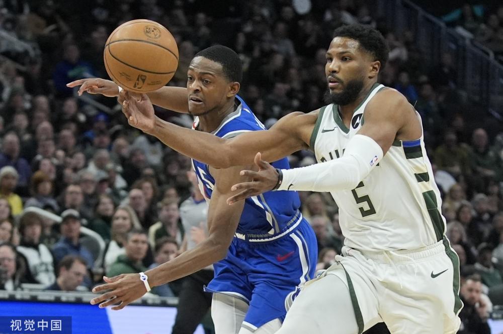 在赛场上极 在赛场上极